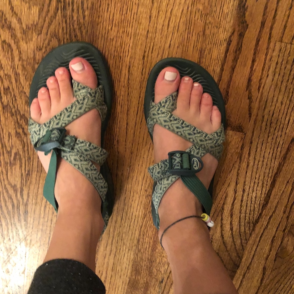 Blue/Green CHACOS - Picture 4 of 5